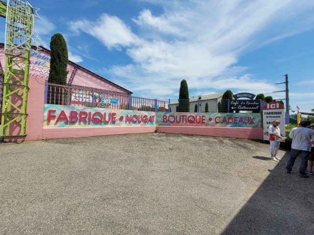 Palais-bonbon-1.JPG